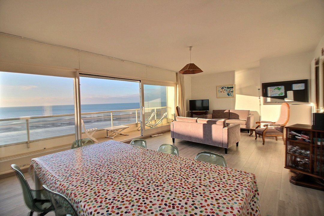 /picture/helios/116215201/REALE I5/1_2026-02-06CET09h00-02.jpg